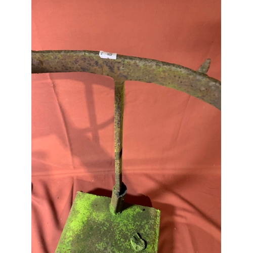 130 - Metal umbrella stand