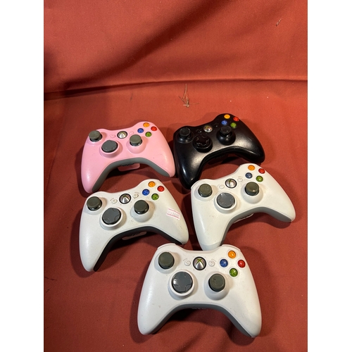 178 - Collection of 5 Xbox 360 Controllers