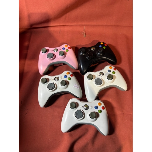 178 - Collection of 5 Xbox 360 Controllers