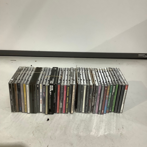 601 - 40 CDs The charlatans The cure The fall and more