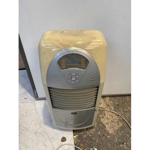 626 - Large ion dehumidifier unit