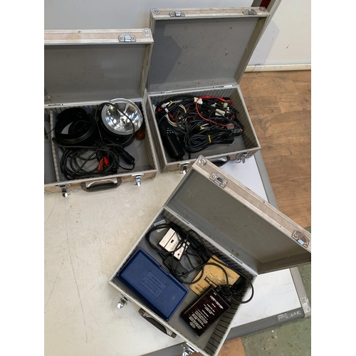 628 - 4 flight cases of tools & car wiring inc IAT 2000 ABS tester, Snap On ignition adaptor and Vacu-Tect... 