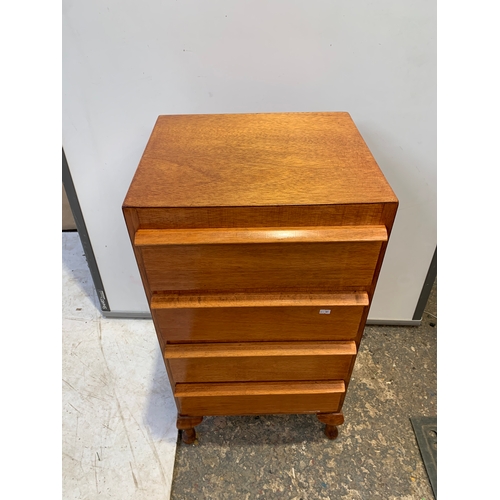 714 - Teak Effect Chest of Drawers