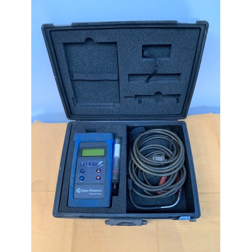 726 - Sykes-Pickavant Gas Analyser