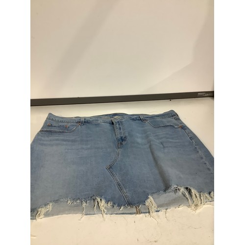 717 - Genuine Levi Denim Skirt - Size 24W