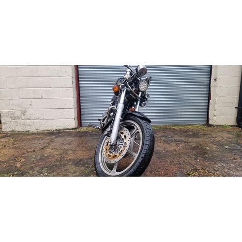 646 - Honda Shadow 1100 motorbike - 1986 - known running - with 2x new batteries - sold as a project bike ... 