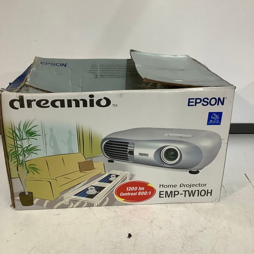 427 - Epson Dreamio LCD projector with box