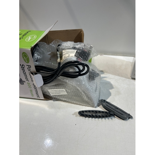 104 - Quest Portable Garment Steamer