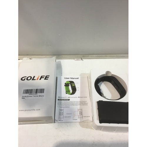 197 - Go life black fitness tracker new