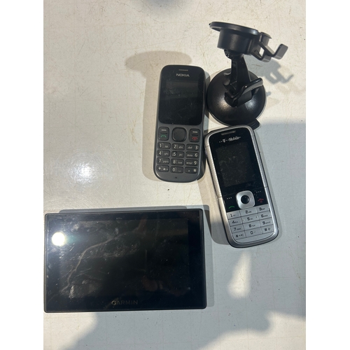 284 - Garmin SatNav, T-Mobile and Nokia Phones