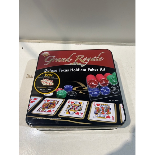 294 - Grand Royale Deluxe Texas Hold’em Poker Kit