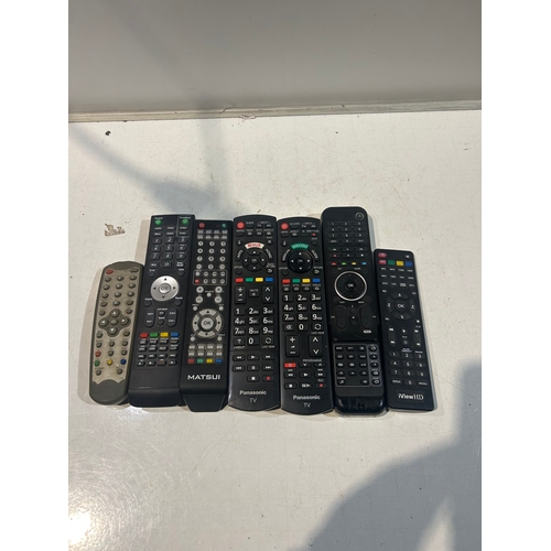 271 - Quantity of Remotes inc Panasonic, Matsui,