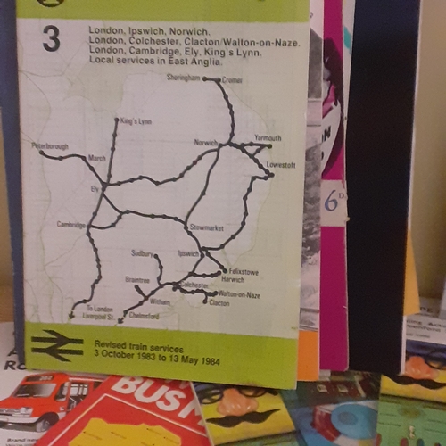 127A - London. Collectible bus/train timetables, vintage sightseeing and show programmes. Overall good cond... 