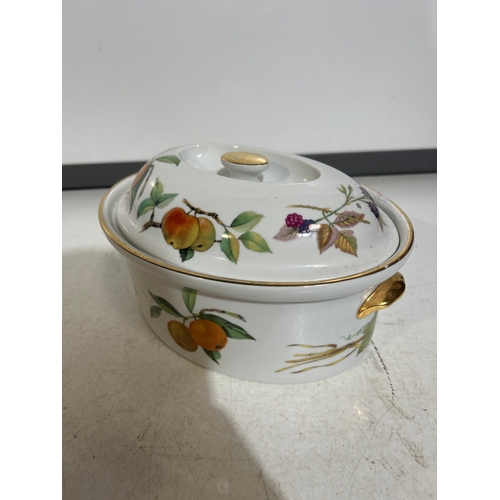 114 - Royal Worcester Porcelain Bowl and Casserole Dish