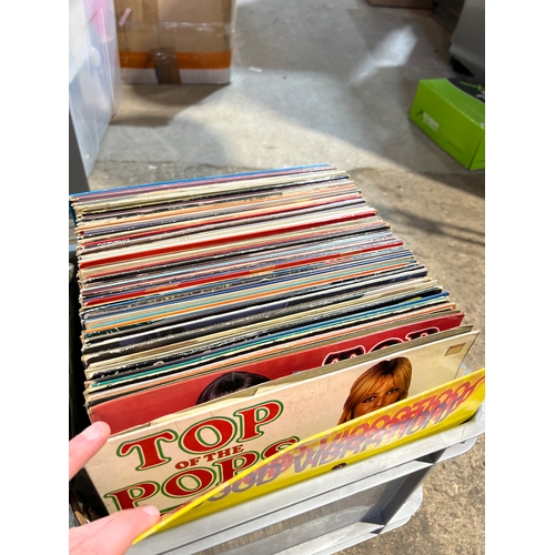 109 - Quantity of vinyl albums to inc top of the pops, good vibrations and more