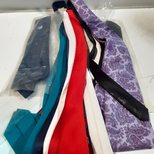 117A - Quantity of men's ties. Good quality. Some new and all in very good condition