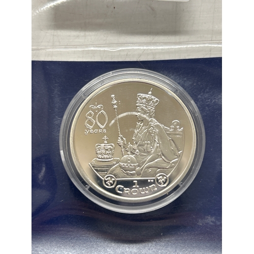 66A - COINS: Isle of Man 2006 issued Crown in commemoration of Queen Elizabeth’s 80th Birthday - believe t... 