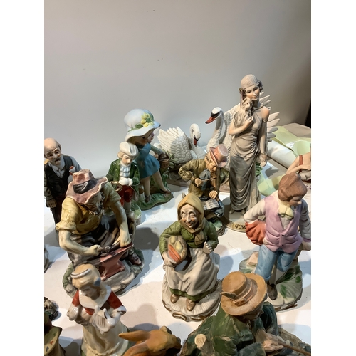 63 - Large quantity of Capodimonte style ornaments