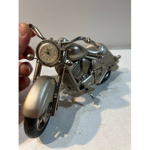 96 - Modern imperial quartz motorbike clock ornament