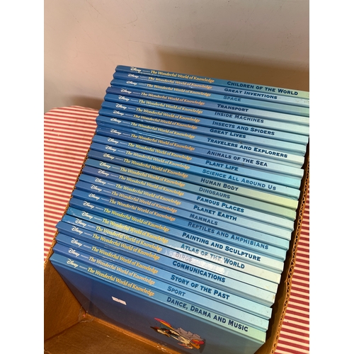 456 - Quantity of Disney wonder world of knowledge books