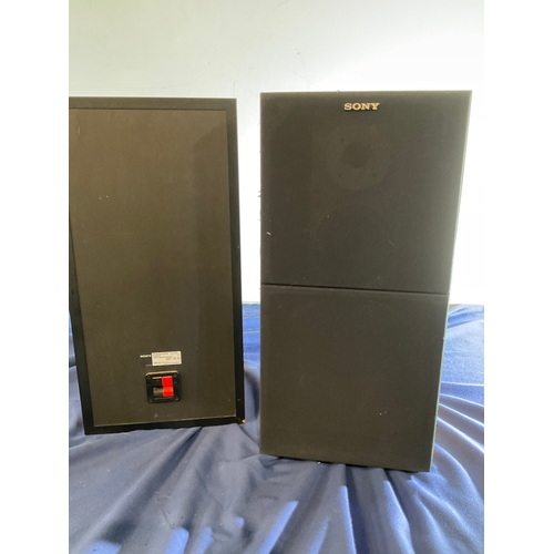 480 - A pair of Sony speakers SS-E55