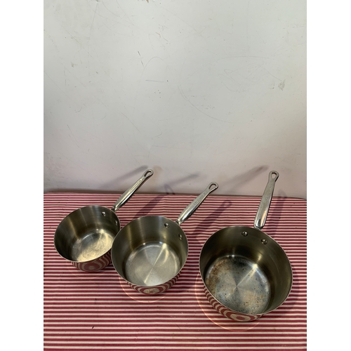 552 - Set of 3 copper based induction KitchenAid saucepans