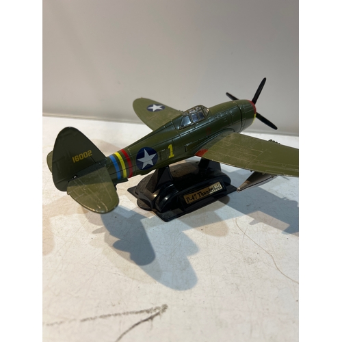 182 - Metal model of P-47 Thunderbolt