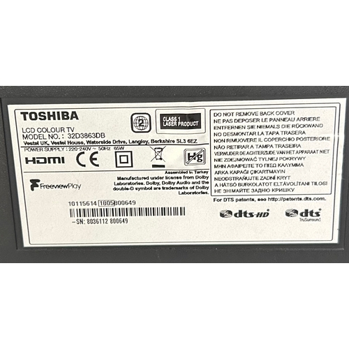 510 - Toshiba 32in LED smart TV with remote