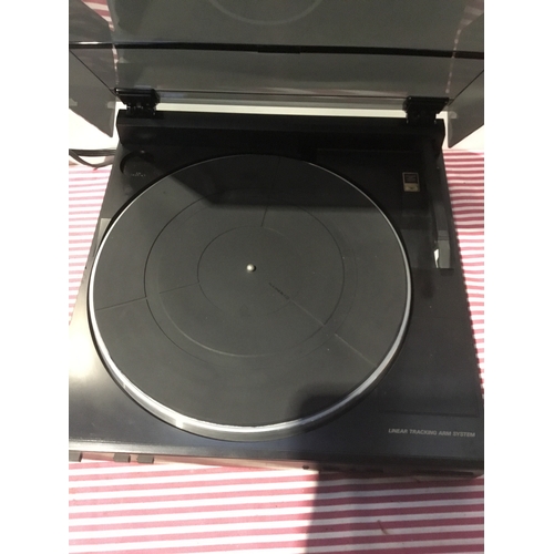 221 - Pioneer full automatic stereo turntable model PL-x420 untested