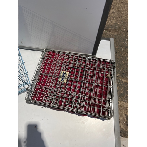 496 - 2x small metal animal pet cages