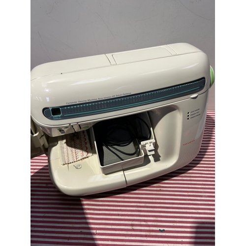 368 - Toyota Model 5090 Sewing Machine