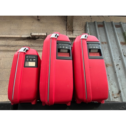 505 - Set of three Red Samsonite Suitcases