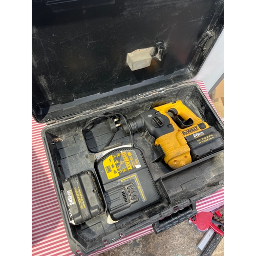 77 - Dewalt DC223 air cooler hammer drill with battery & charger