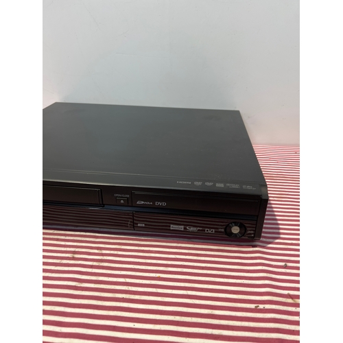 159 - Panasonic VHS & DVD combi player - DMR-EZ49V - tested