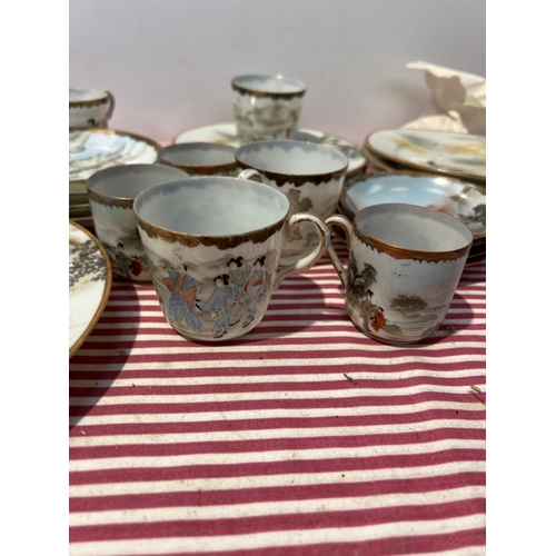 138 - Quantity of oriental themed tea service