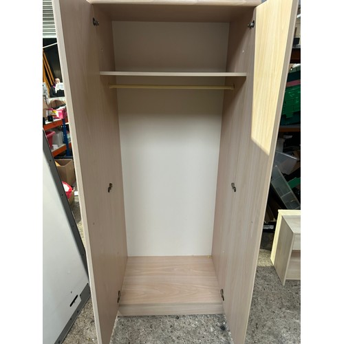 484 - Double Wardrobe in excellent condition