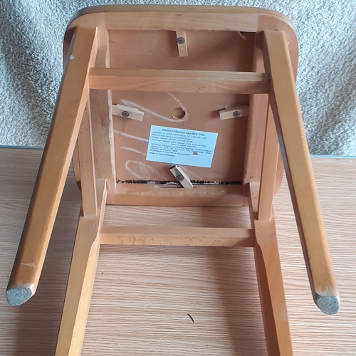 20 - Retro/Vintage style kitchen stool. Good clean condition