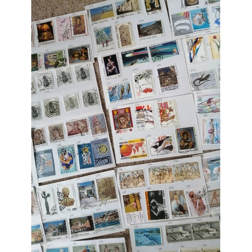 50A - Large collection of mixed stamps