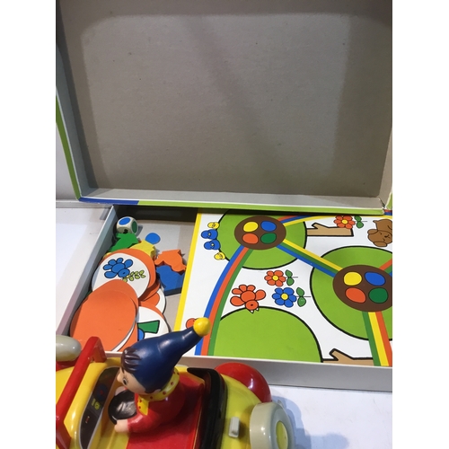 50 - Cuckoo's nest game and noddy car