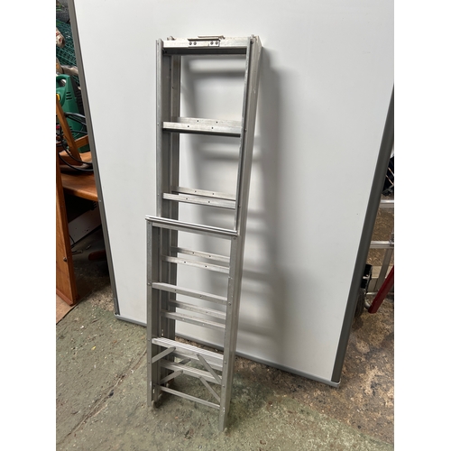 897 - Aluminium loft ladders