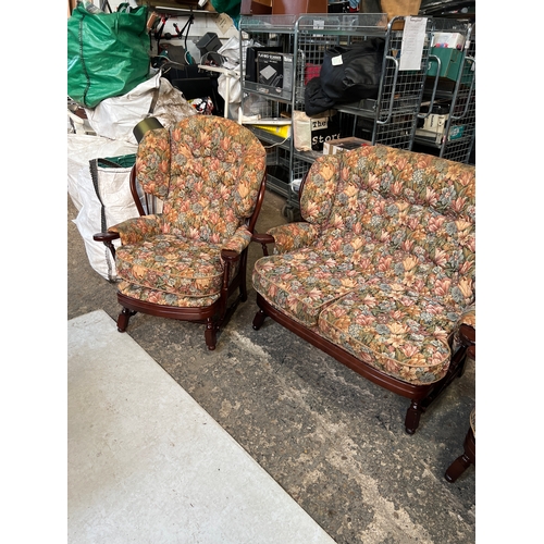 271 - Joynson Holland ercol style mid century two seater sofa & 2x armchairs in clean condition - also has... 