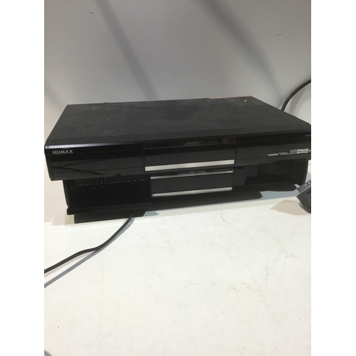 258 - 2x humax PVR-9300T boxes as untested