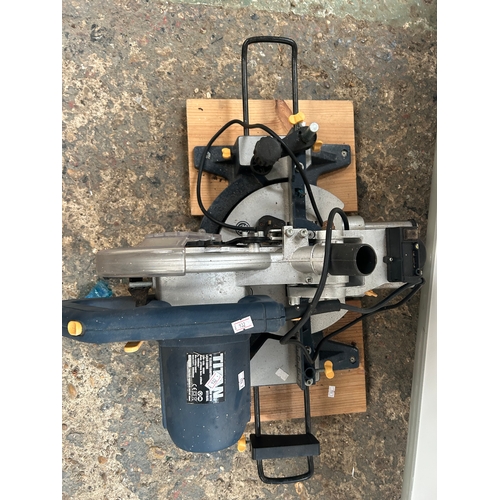 424 - Titan 8in Compound Sliding Mitre Saw