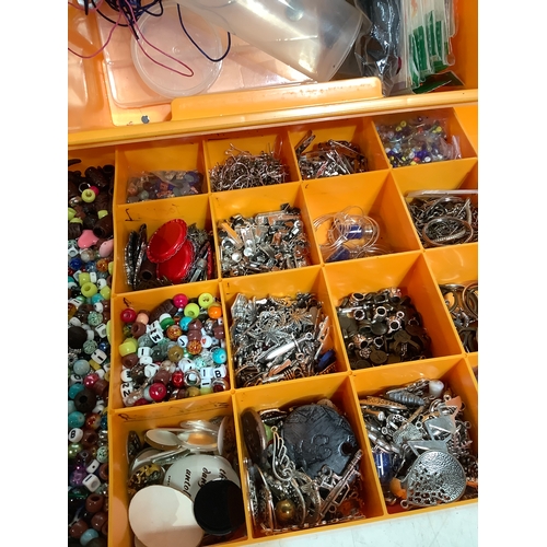 315 - Large quantity of beads necklace/ bracelet  making things etc