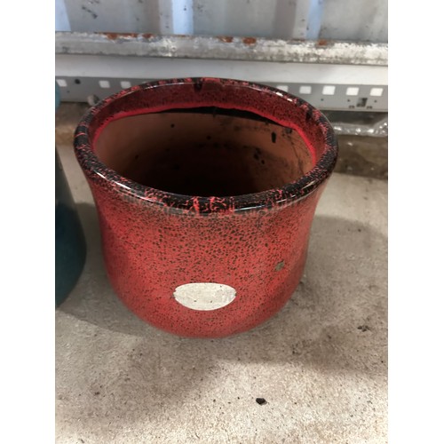 508 - Set of Two Planters