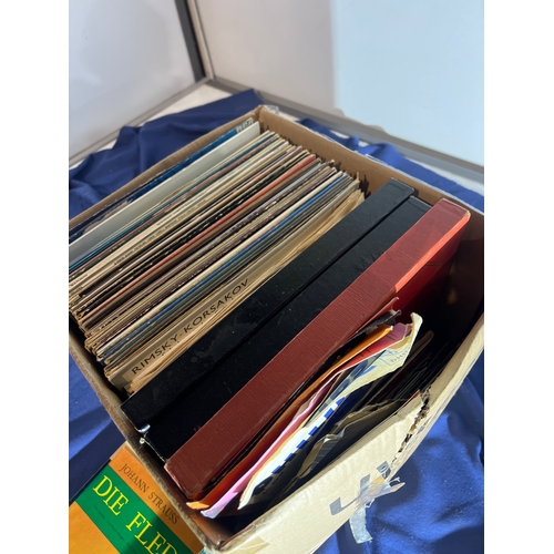 67 - Box of vinyl albums inc Roy Orbison, Willie Nelson and classical