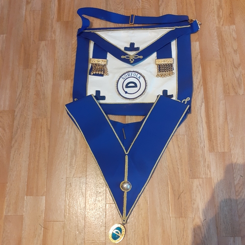 143A - Masonic Regalia. Provincial Apron, Collar and Jewel. Norfolk. Good used condition