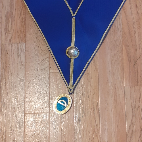 143A - Masonic Regalia. Provincial Apron, Collar and Jewel. Norfolk. Good used condition