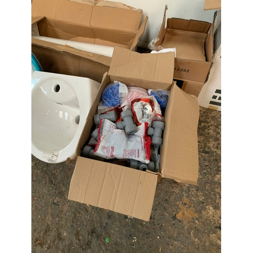 340A - Resale opportunity- one pallet full of porcelain sinks, bases and fittings - lots of the same and va... 