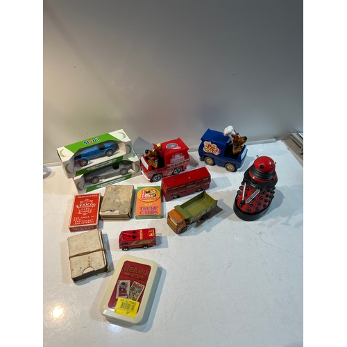 124 - Quantity of children’s toys inc scoops doo, playing cards and doctor who